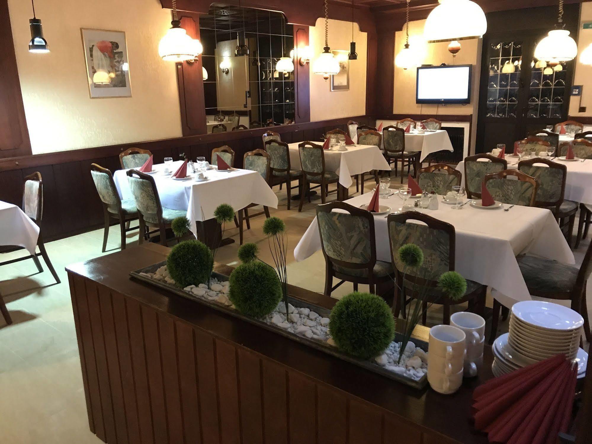 Parkhotel Bergheim Bergheim  Ngoại thất bức ảnh