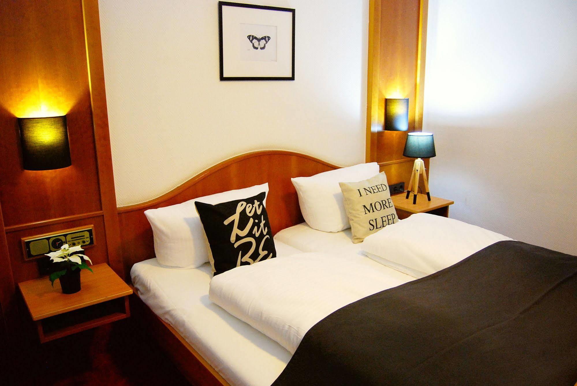 Parkhotel Bergheim Bergheim  Ngoại thất bức ảnh