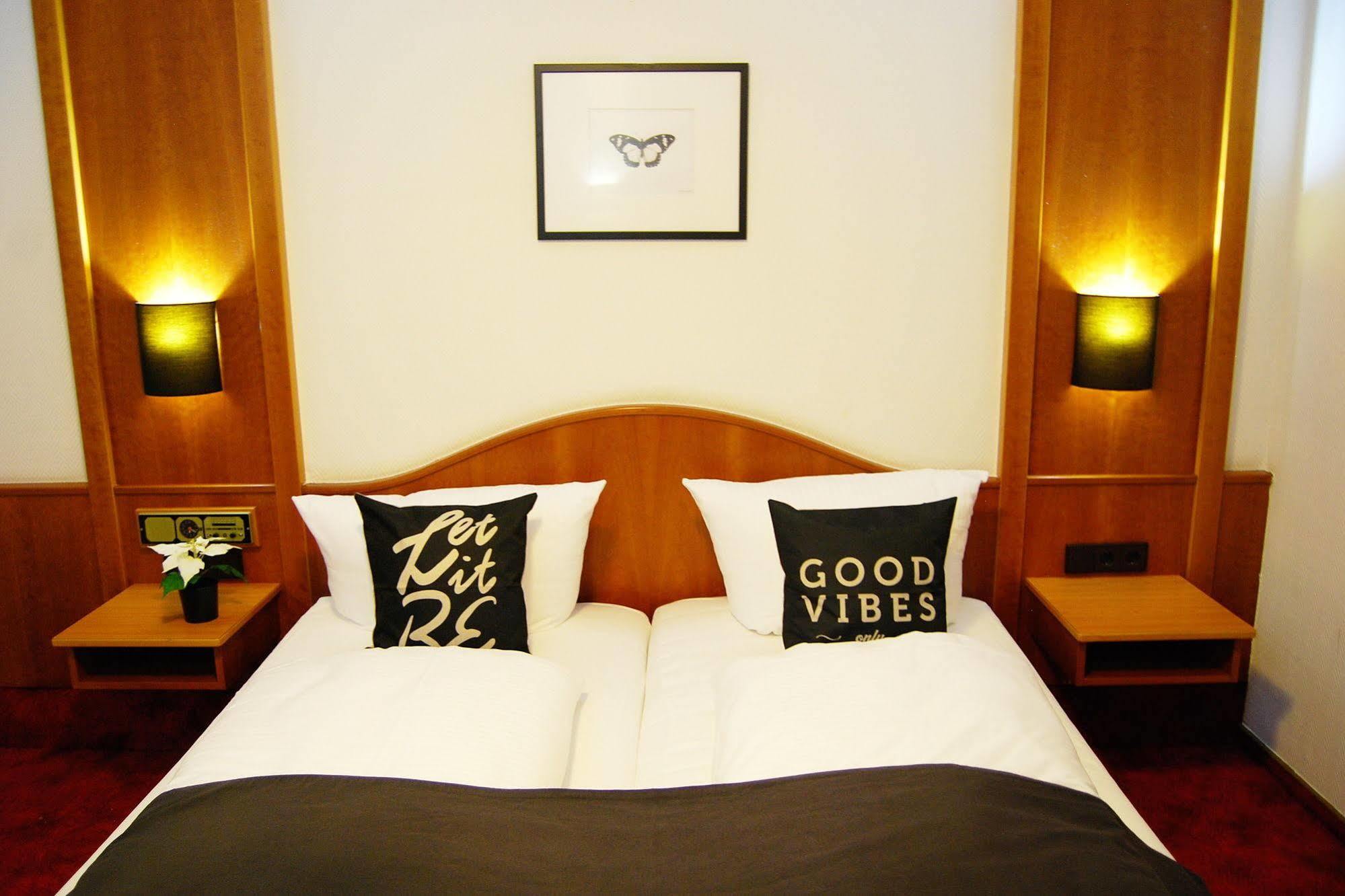 Parkhotel Bergheim Bergheim  Ngoại thất bức ảnh