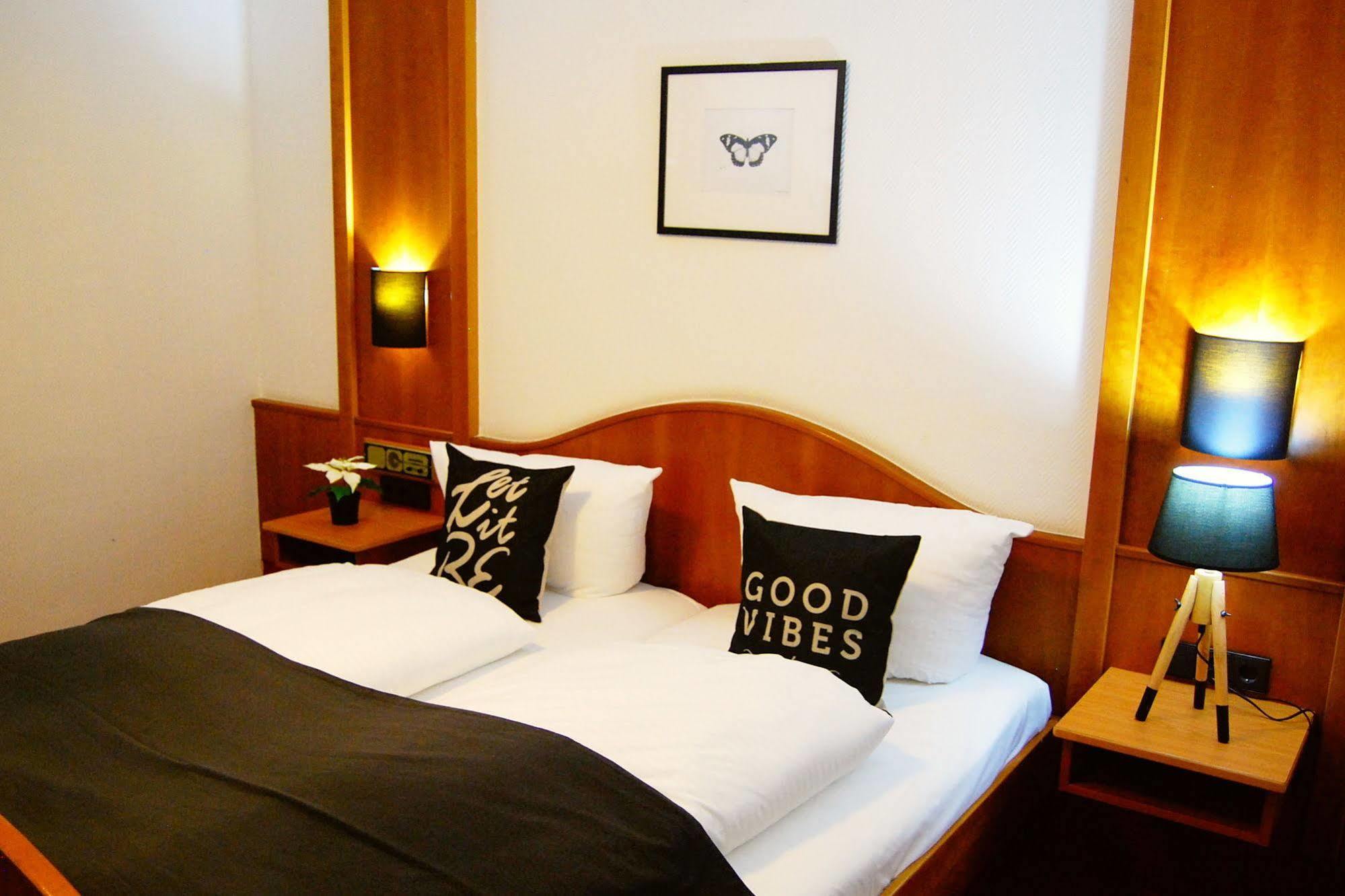Parkhotel Bergheim Bergheim  Ngoại thất bức ảnh
